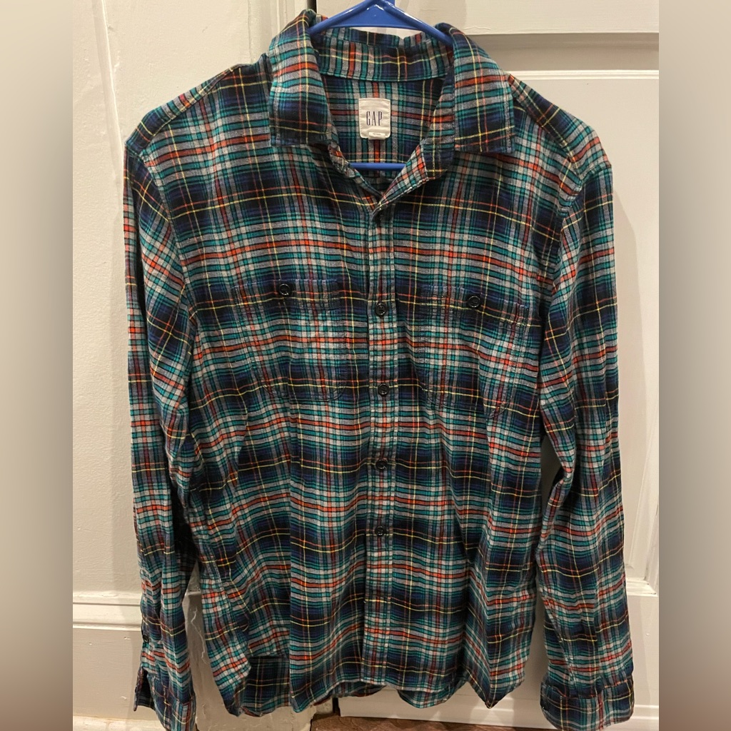 Gap Men’s Plaid Button Up Longsleeve Shirt